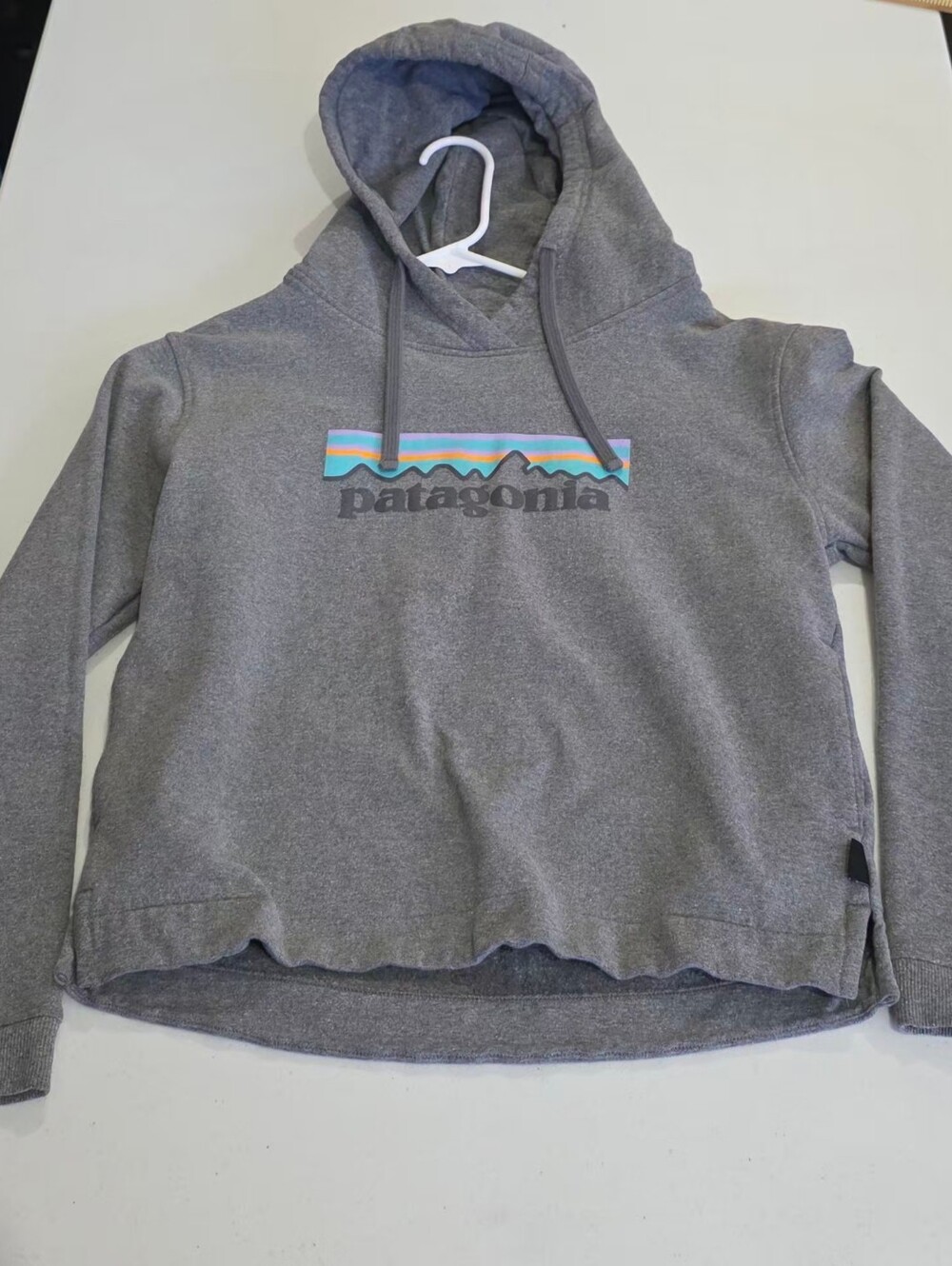 Patagonia Small Women's Pastel P-6 Logo Uprisal Hoody Gray Grey